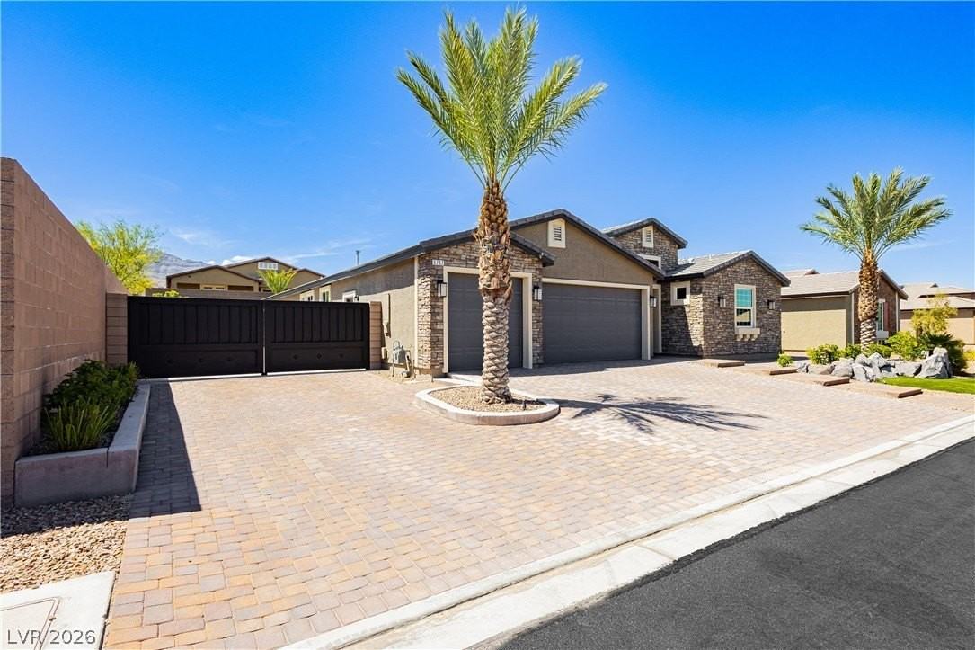 5757 Ireland Ridge Ct - Photo 3 of 50