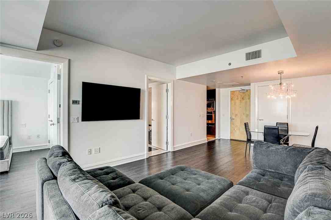 2700 Las Vegas Blvd S #1305 - Photo 4 of 34