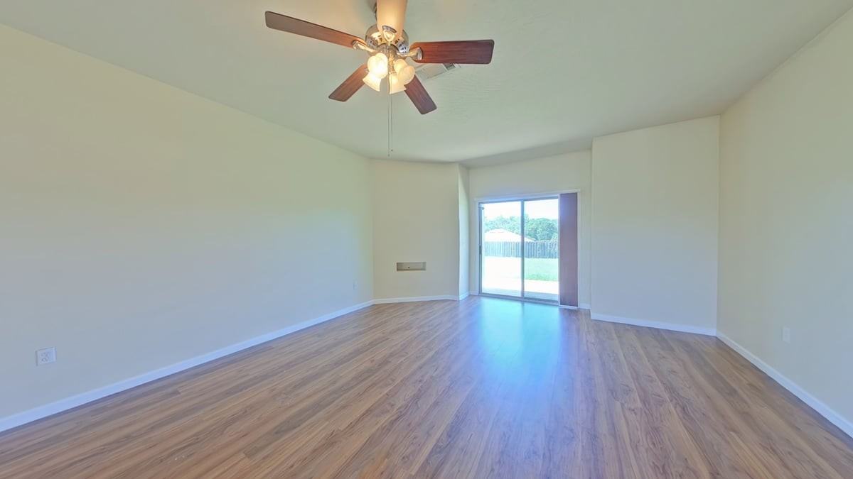 5254 Moore Loop - Photo 5 of 19