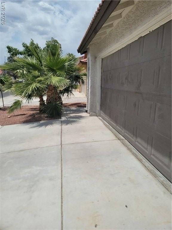 6444 Deadwood Rd - Photo 6 of 50