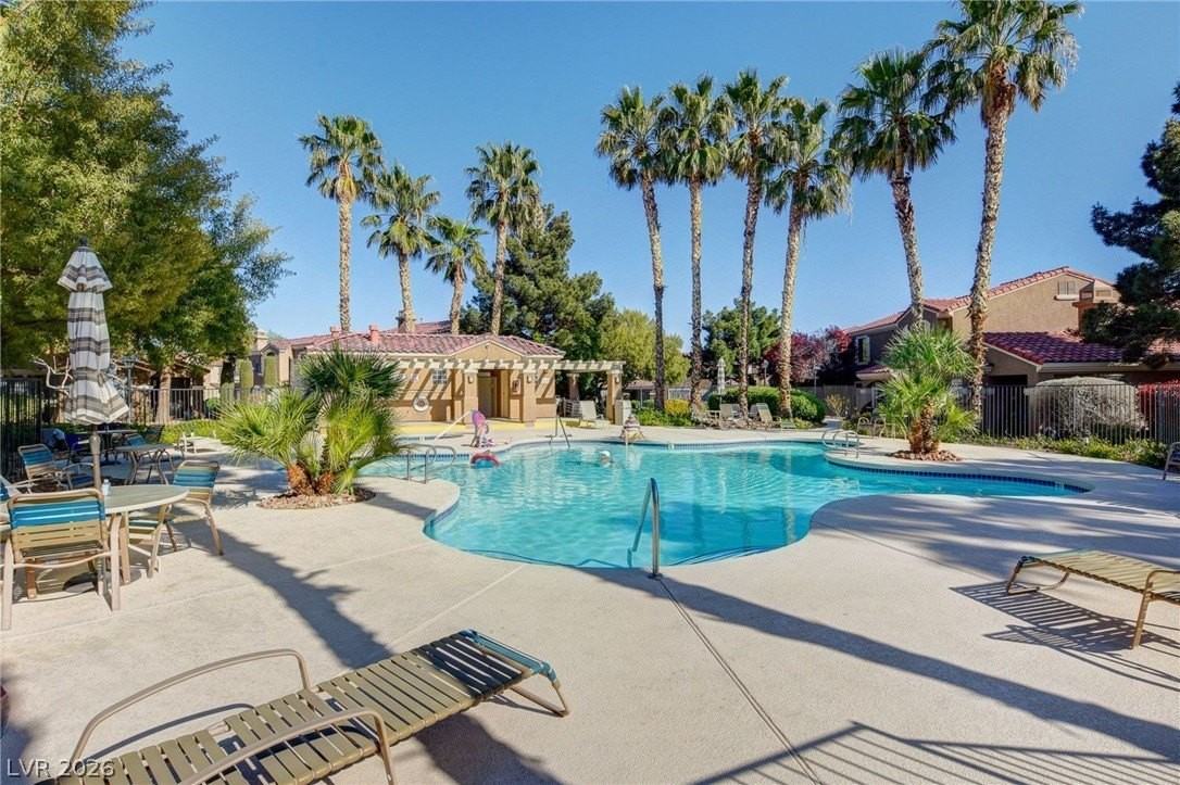 7275 Diamond Canyon Ln #103