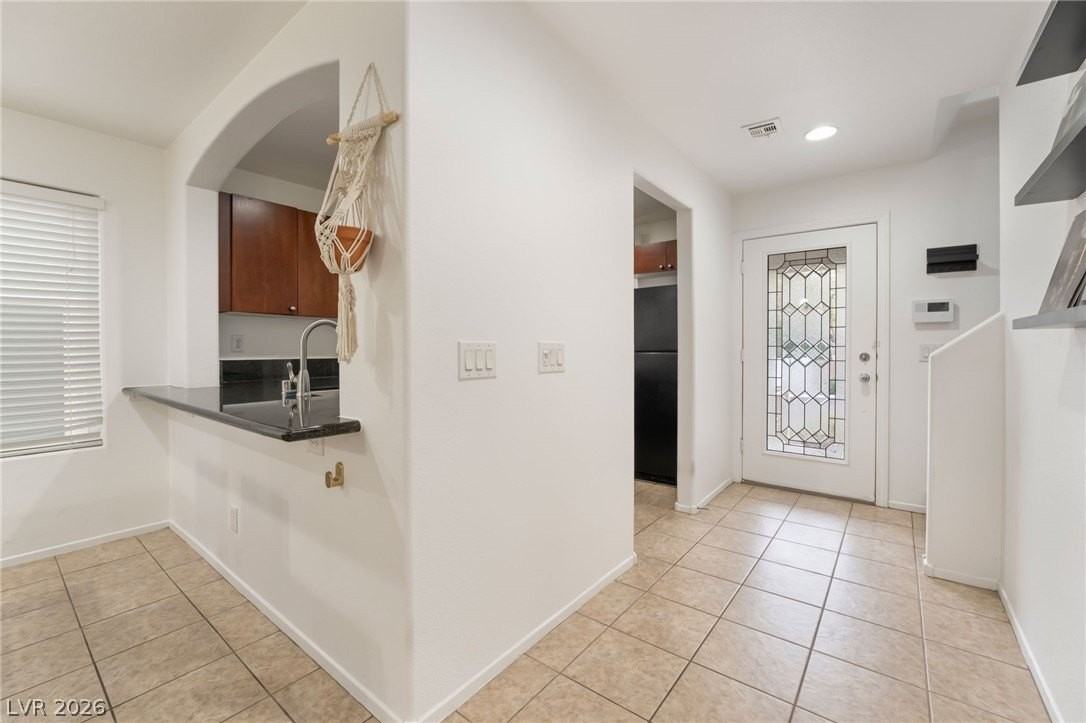9132 Gabardine Ave - Photo 7 of 35