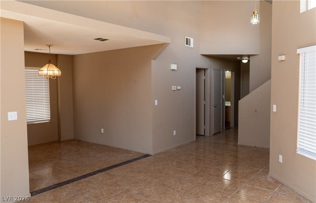 3822 Gulliver St - Photo 3 of 21