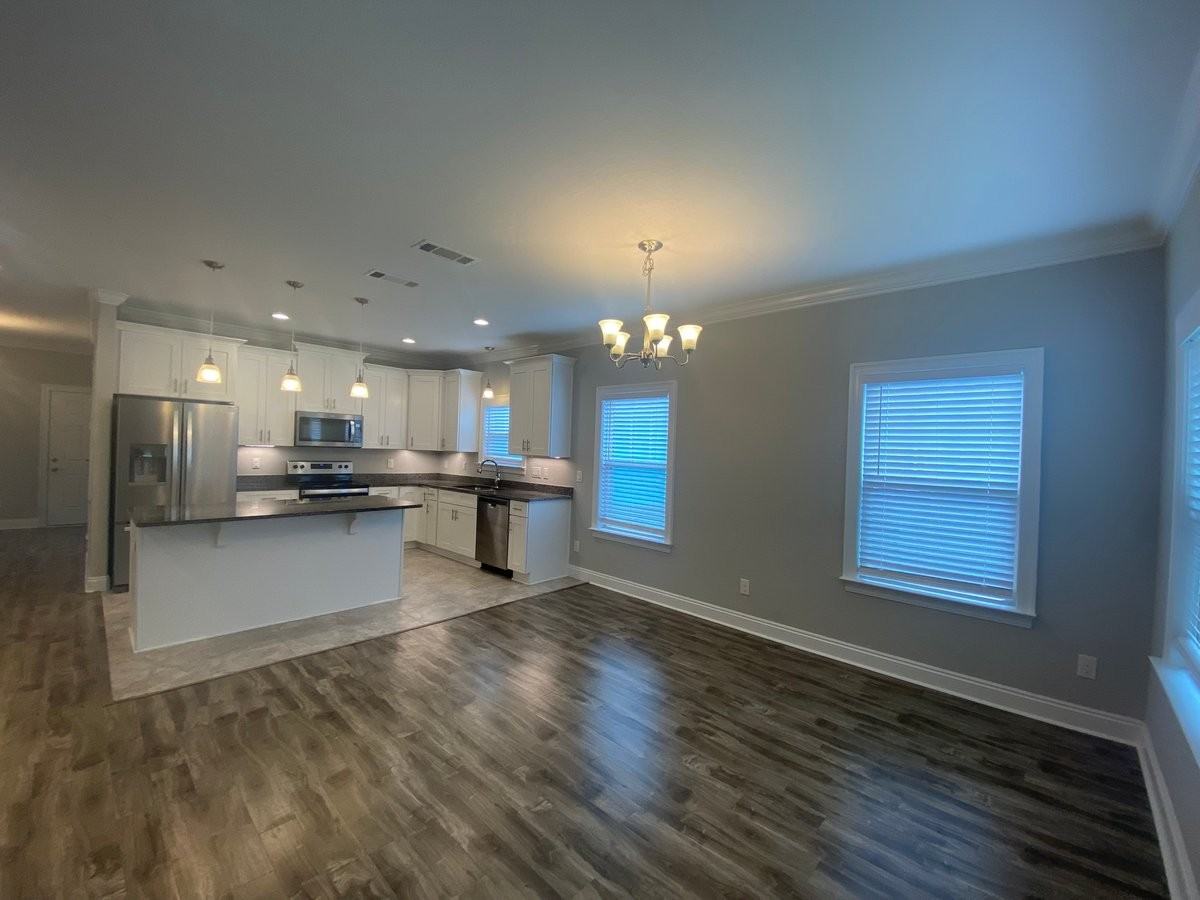 8461 Laredo St - Photo 4 of 50
