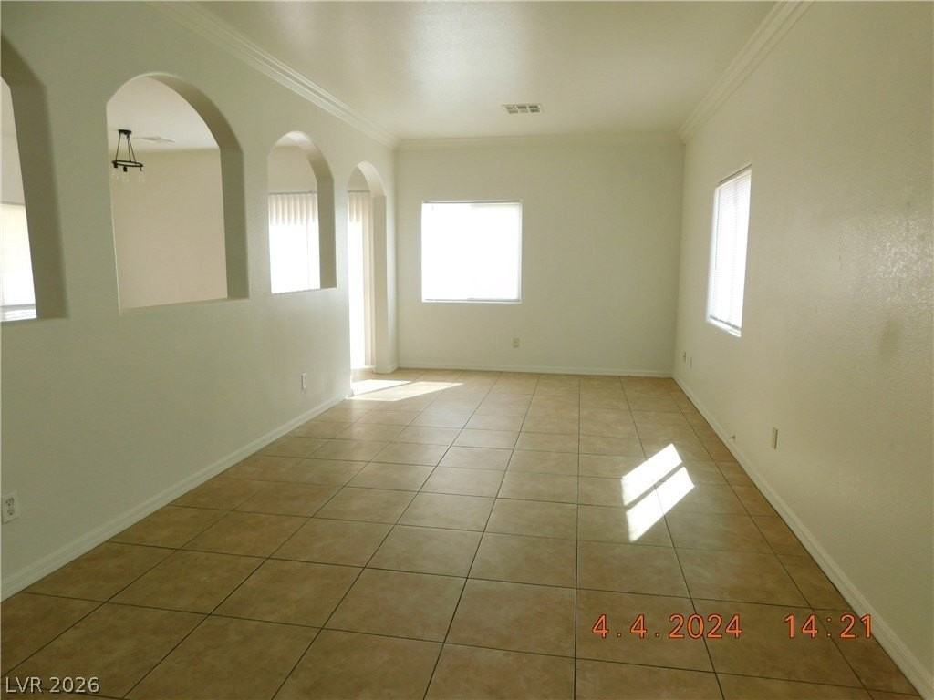 133 Rosa Rosales Ct - Photo 4 of 25