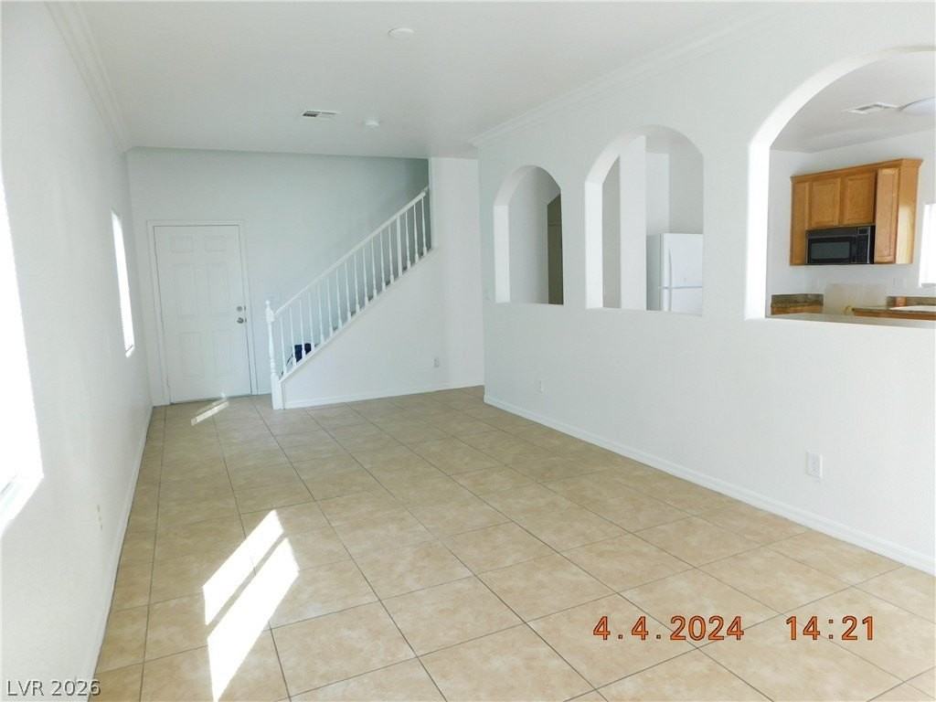 133 Rosa Rosales Ct - Photo 6 of 25