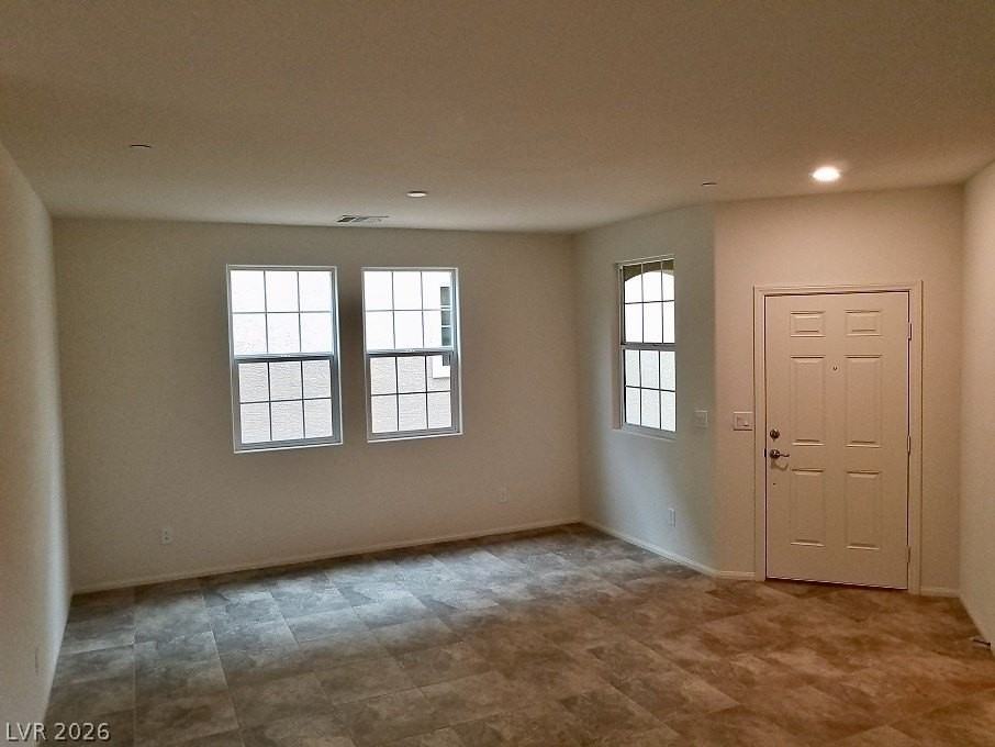 168 Fulgora St - Photo 5 of 35