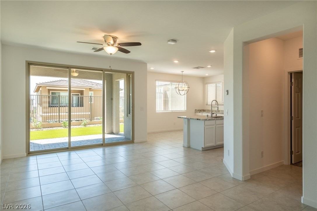 12397 Shoreline Echo Ave - Photo 7 of 46