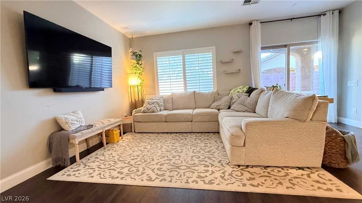 6866 Sigri St - Photo 5 of 31