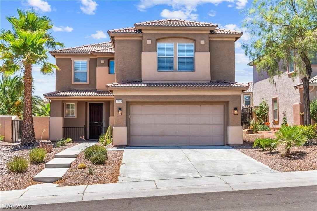 11223 Tribiani Ave - Photo 3 of 50
