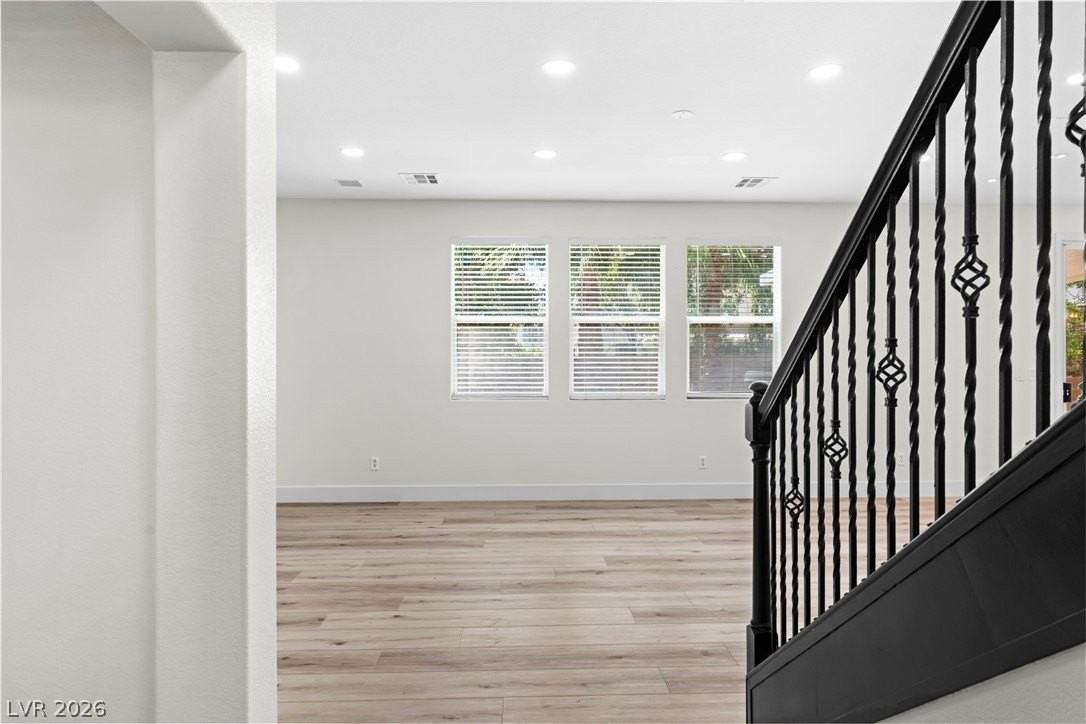 11223 Tribiani Ave - Photo 6 of 50