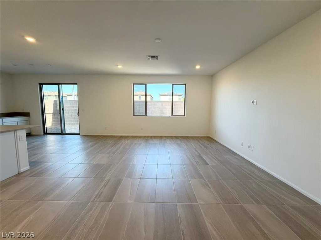 5934 Night Hawk Hill St - Photo 5 of 18