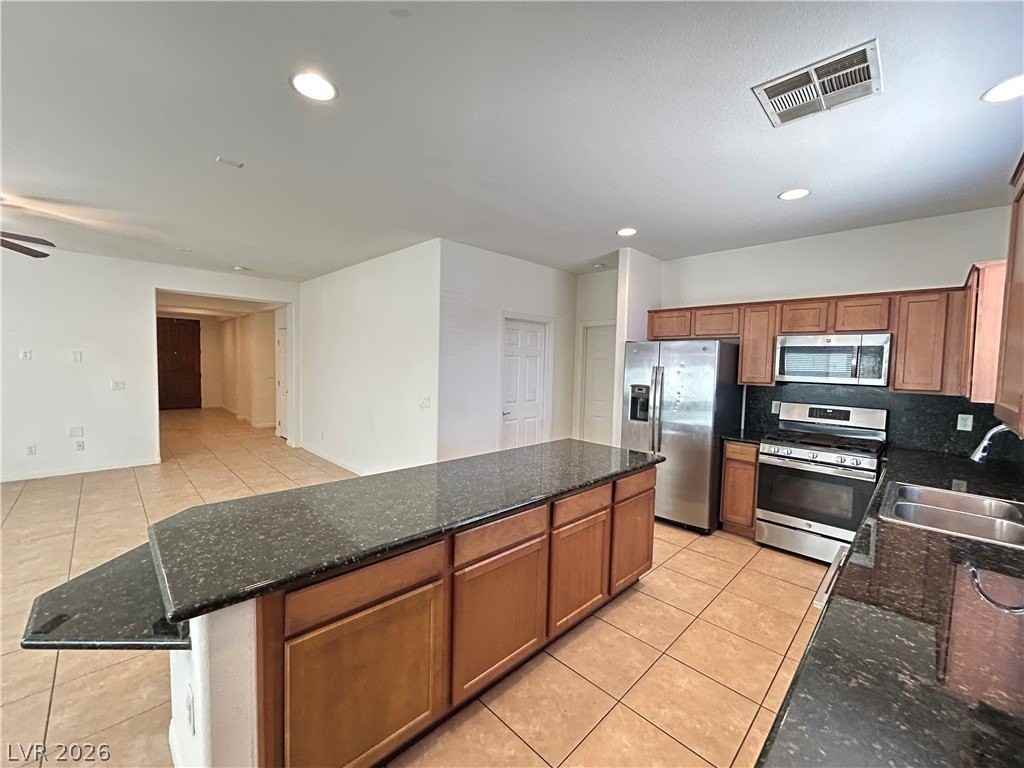 1030 Via Nandina Pl - Photo 7 of 26