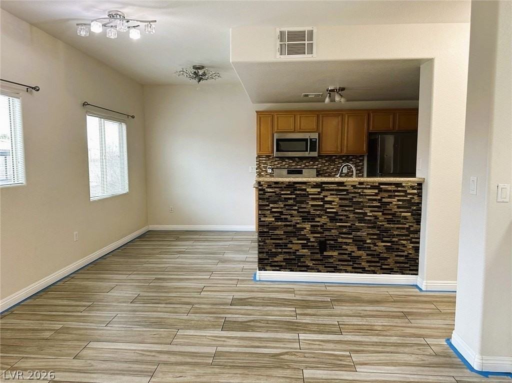 7701 W Robindale Rd #236 - Photo 4 of 15