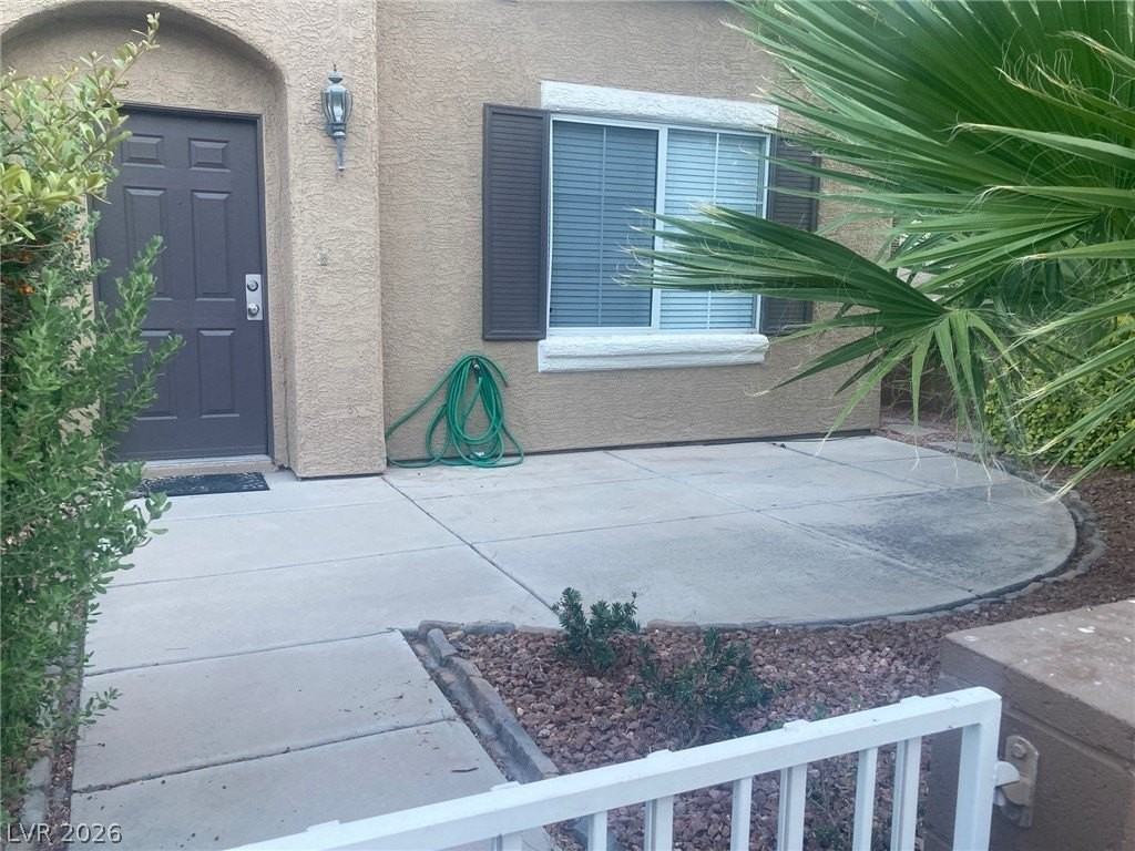 10024 Via Toro Ave - Photo 2 of 16