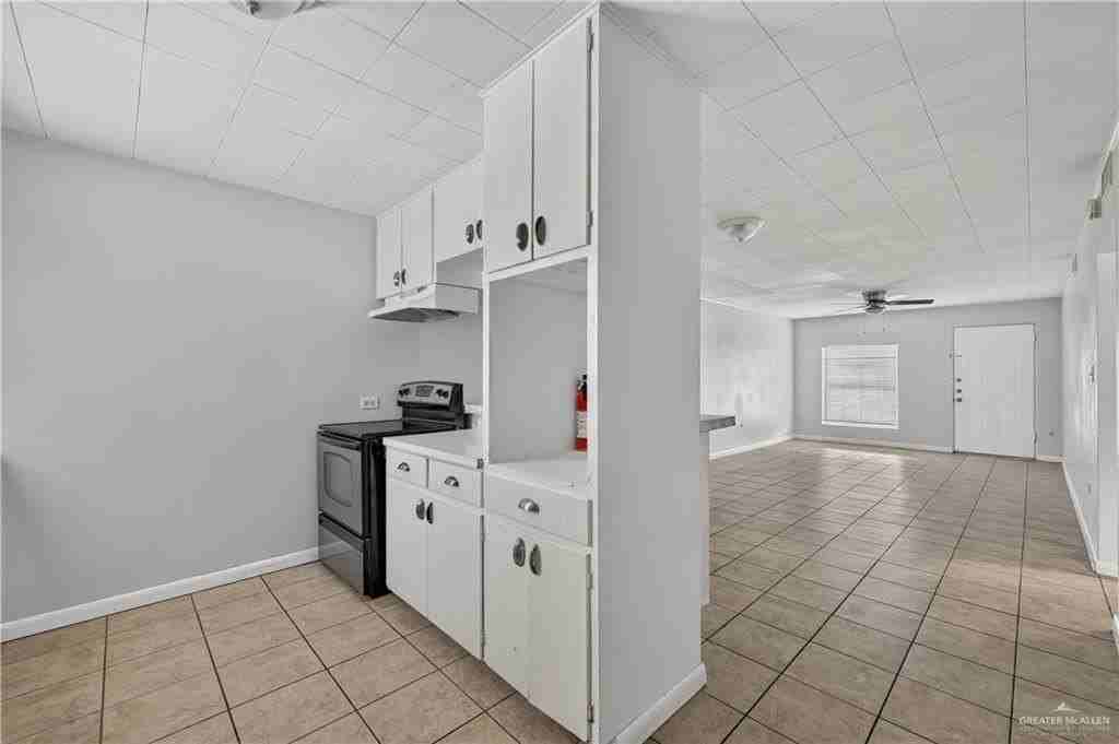 1120 Valley View Dr #B1 - Photo 5 of 15