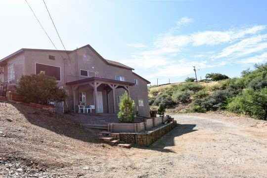 560 E Tonto St - Photo 3 of 15
