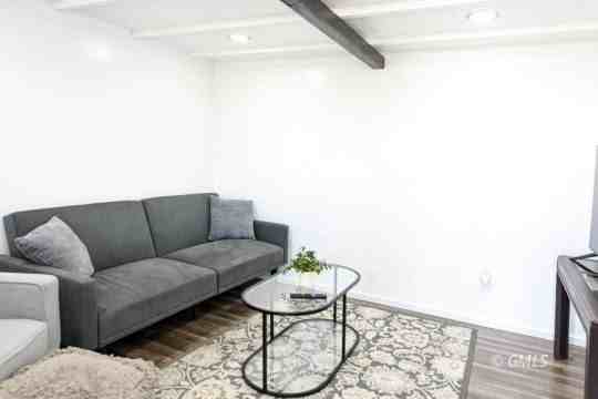 560 E Tonto St - Photo 5 of 15