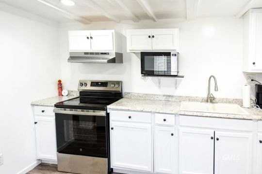 560 E Tonto St - Photo 6 of 15