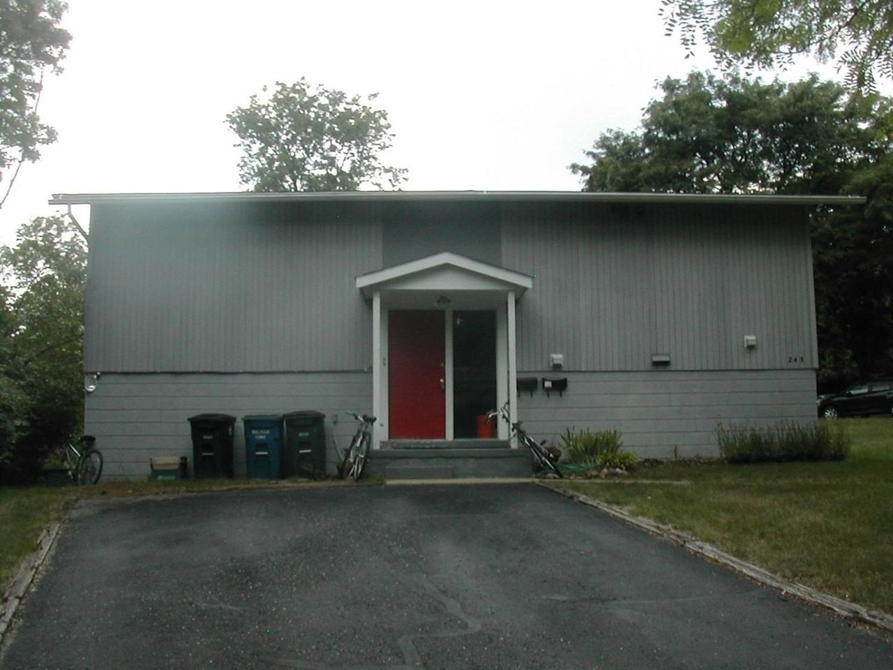 245 Brookridge Ct #1 - Photo 2 of 17