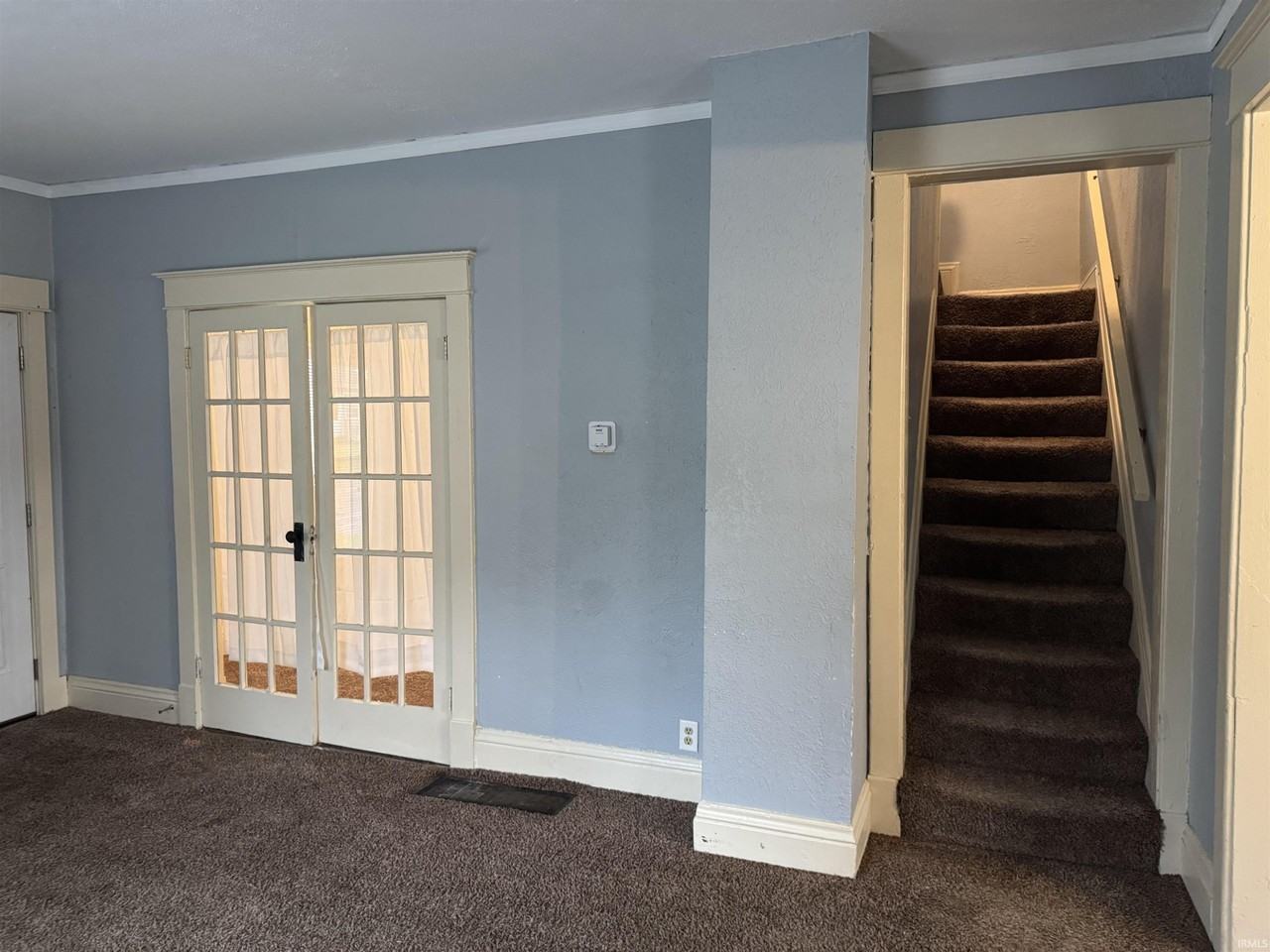 1149 E Indiana Ave - Photo 4 of 25