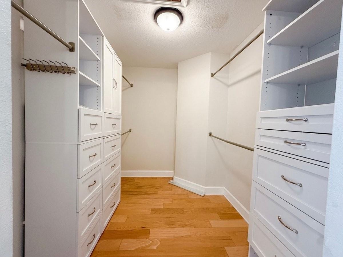 63 Bay Lake Dr - Photo 4 of 29