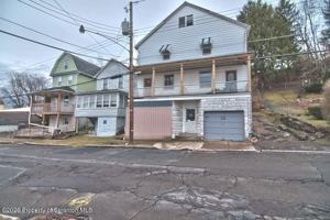 featured image of 34 Simon Block Ave
