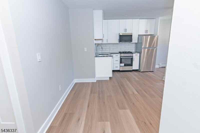 162 Spring St #4 - Photo 3 of 31