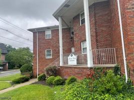 featured image of 281 Bloomfield Ave #3