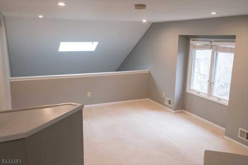55 Clarken Dr - Photo 6 of 28