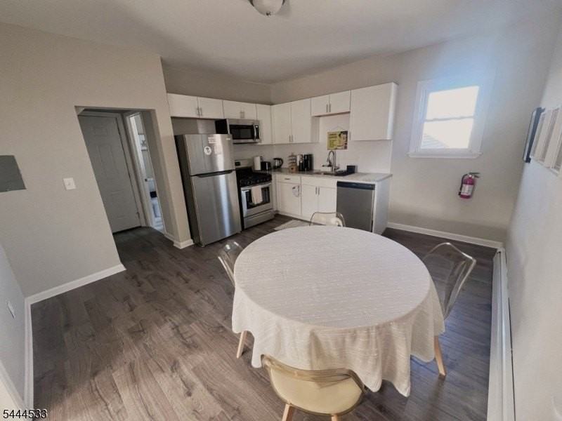 308 N 2nd St #2 - Photo 3 of 13