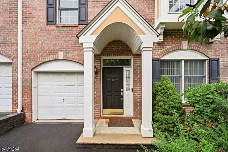 75 Spring Hill Cir - Photo 2 of 21
