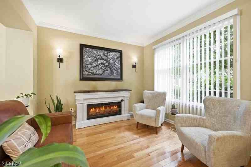 75 Spring Hill Cir - Photo 3 of 21