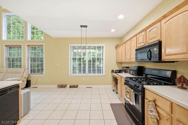 75 Spring Hill Cir - Photo 6 of 21