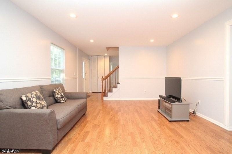 2 Wyndham Way - Photo 5 of 25