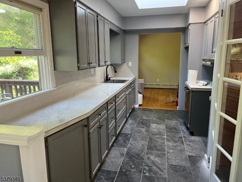 43 Rocky Point Rd - Photo 3 of 17