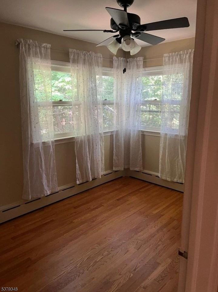 43 Rocky Point Rd - Photo 7 of 17
