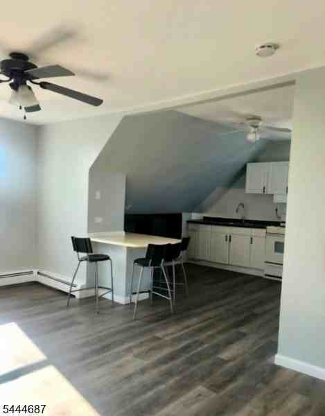 301 Hagel Ave - Photo 3 of 8