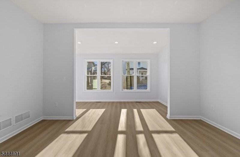 18 Charles St - Photo 4 of 10