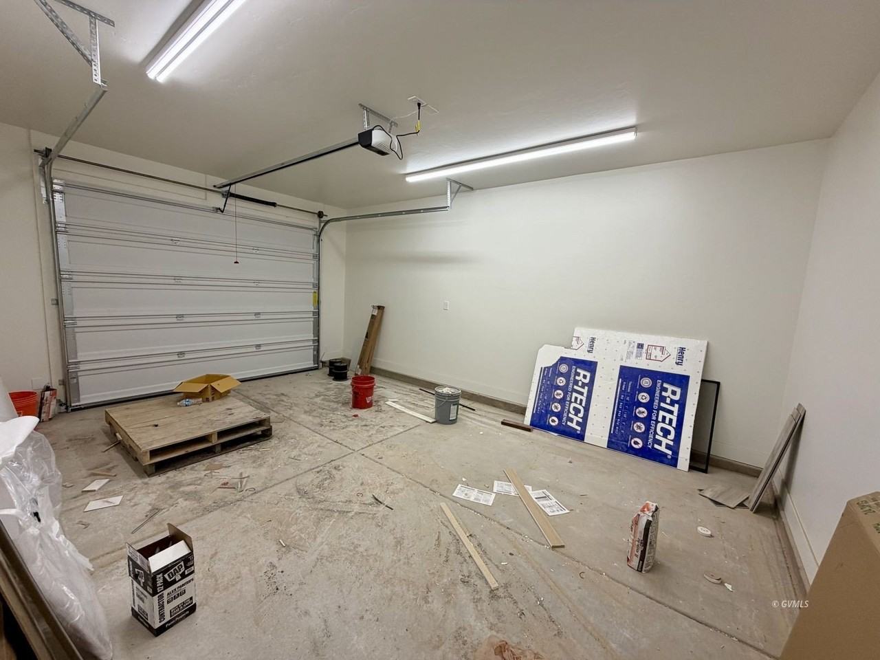 1204 S Central Ave #A - Photo 6 of 40