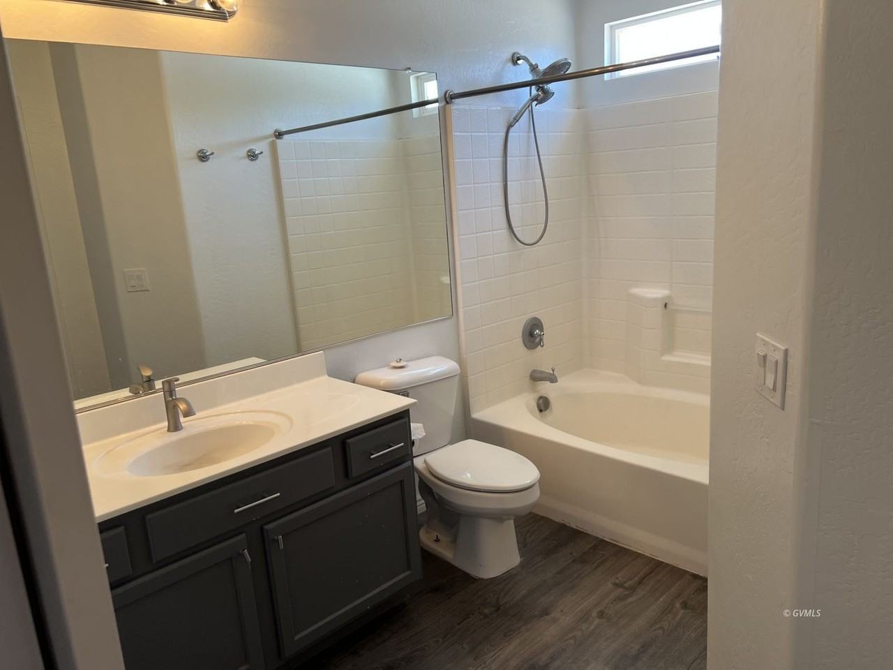 1605 E Copper Canyon Dr - Photo 6 of 11