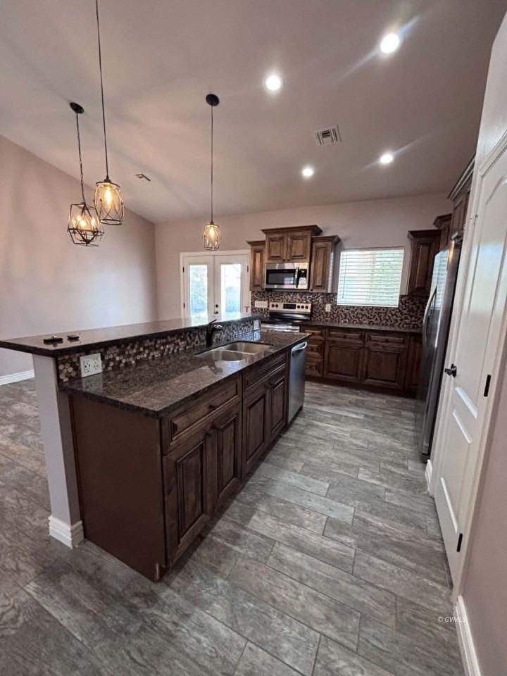 1784 N Eloisa Ln - Photo 4 of 11