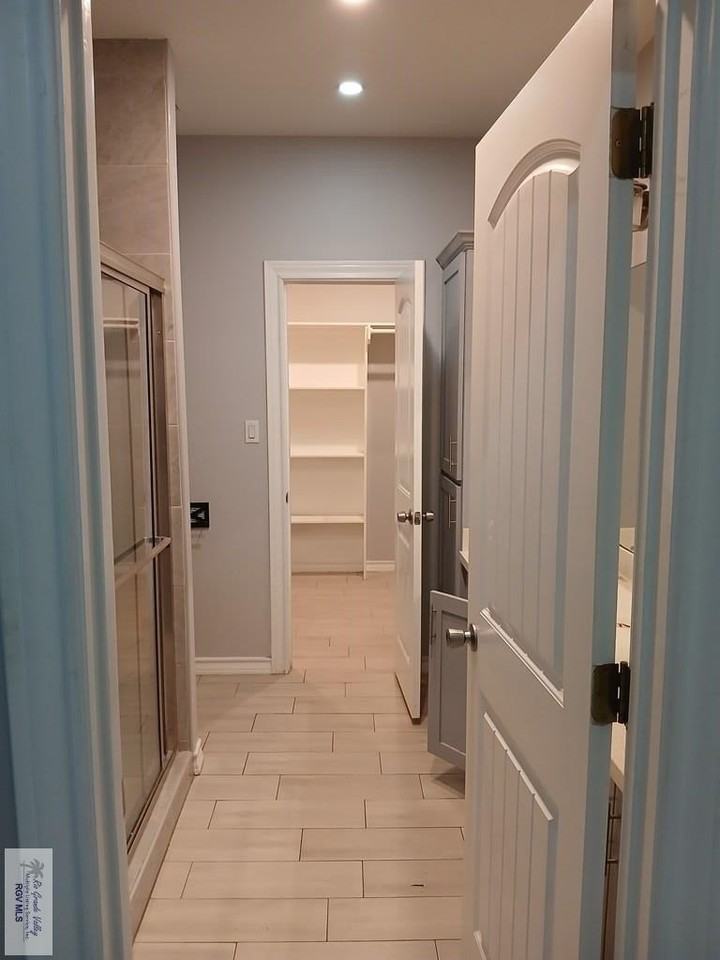 2625 S Christians Cir - Photo 5 of 11
