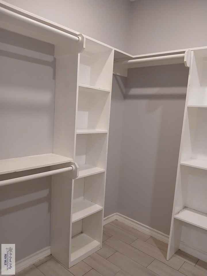 2625 S Christians Cir - Photo 7 of 11