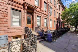 1020 Park Ave #5 - Photo 1 of 1