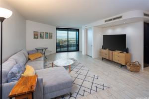 featured image of 66 Queen St #2803