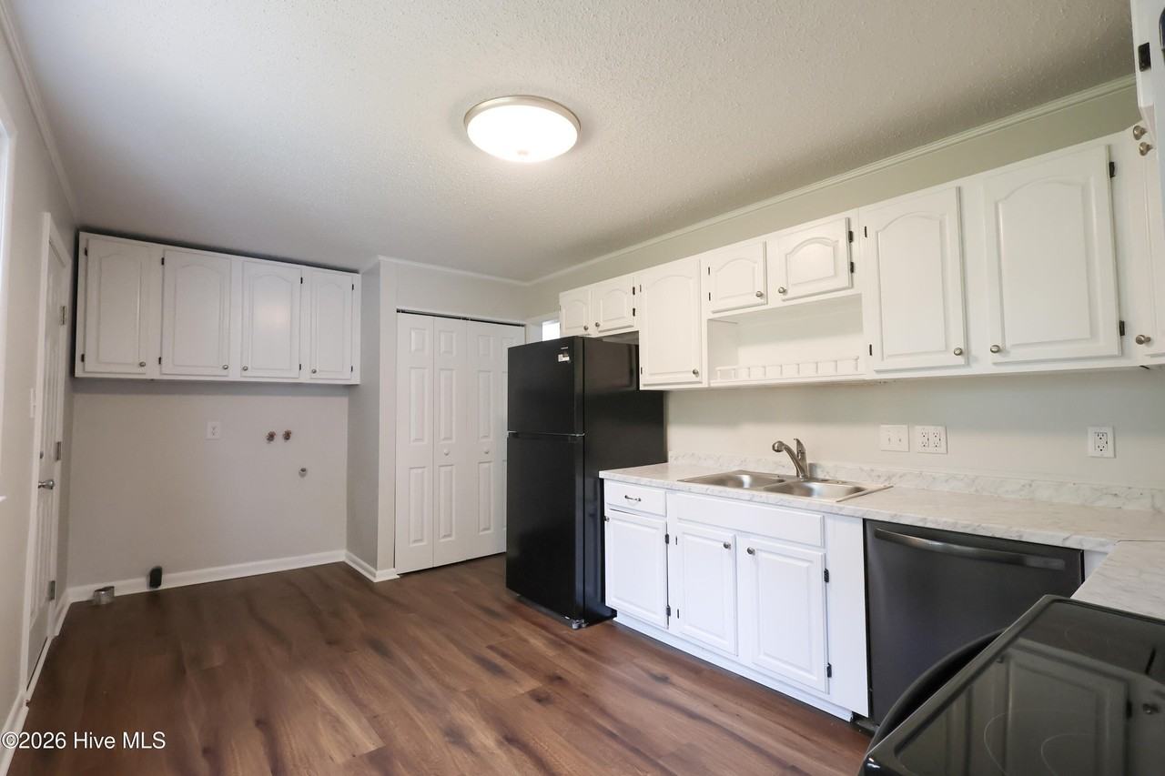 602 Seminole Trl - Photo 7 of 14