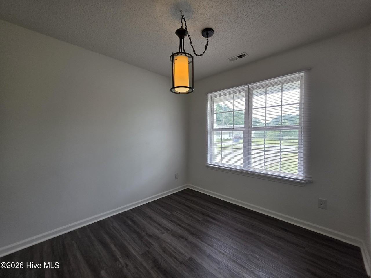 144 Horse Shoe Bnd - Photo 4 of 21