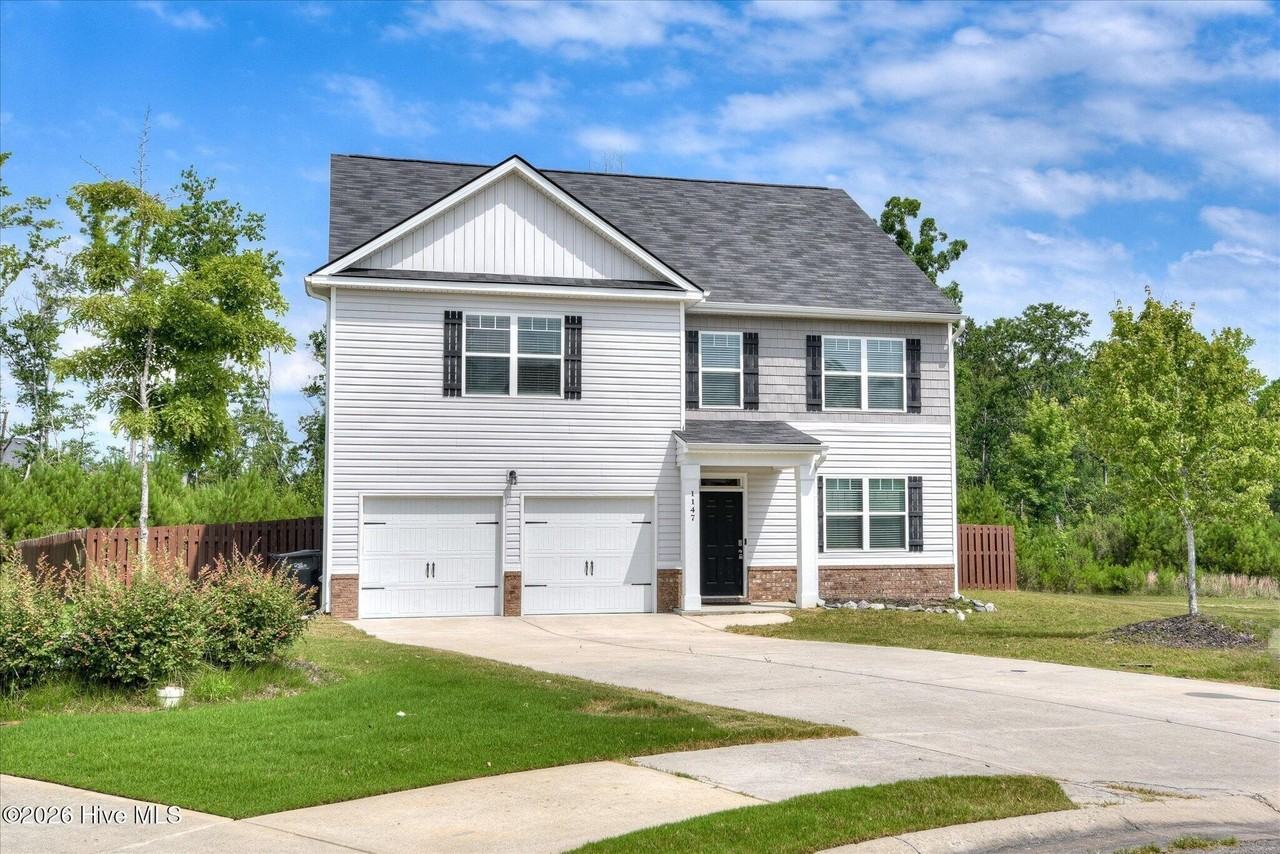 1147 Sims Dr - Photo 2 of 48