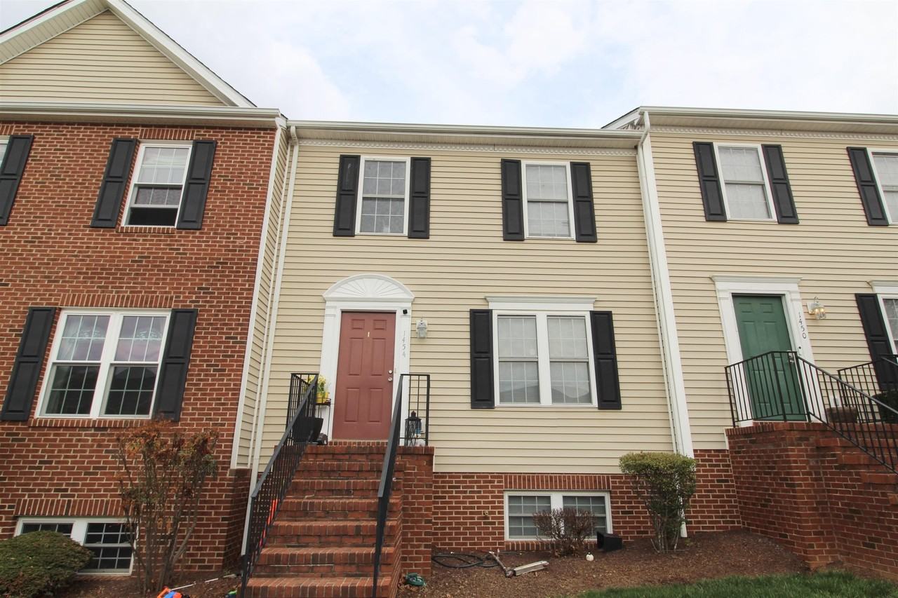 1454 Miller Spring Ct
